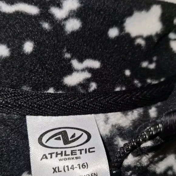 Athletic Works Girls Pullover Sweater Top Half Zip Size 14/16 - Picture 3 of 4